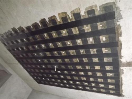 杜尔伯特楼板加固